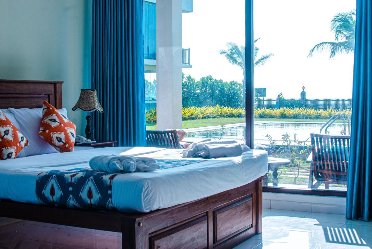 Calypso Sunset Hotell Iranawila Eksteriør bilde