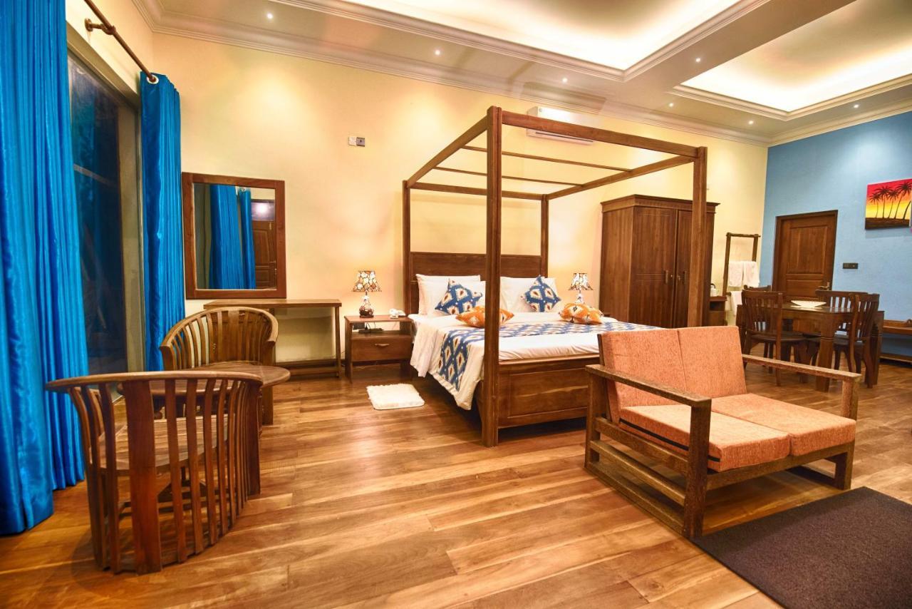 Calypso Sunset Hotell Iranawila Eksteriør bilde
