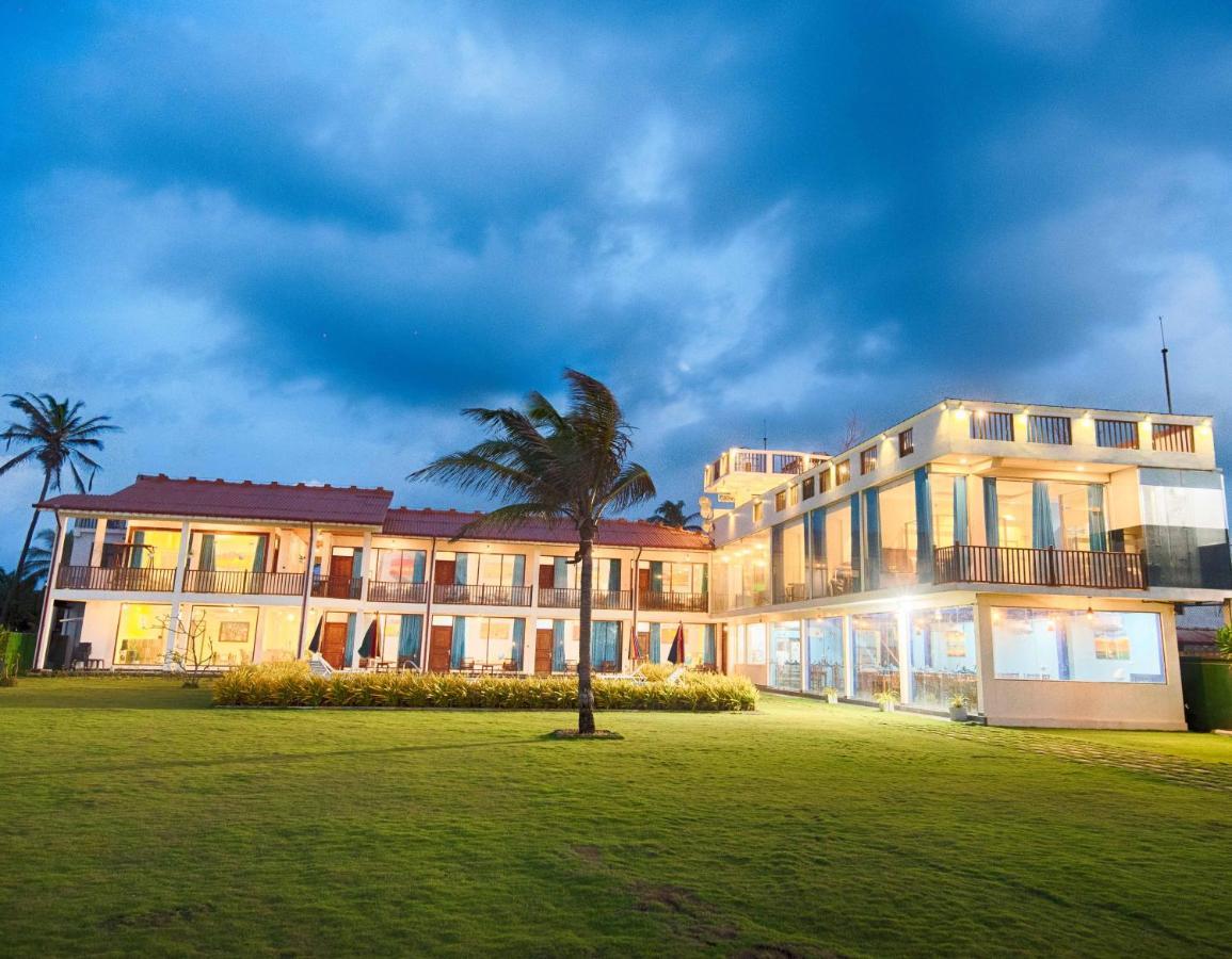 Calypso Sunset Hotell Iranawila Eksteriør bilde